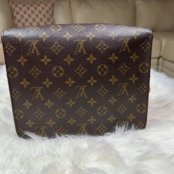 Authentic Louis Vuitton Monogram Cartouchiere GM Crossbody Shoulder Bag - Picture 3 of 12